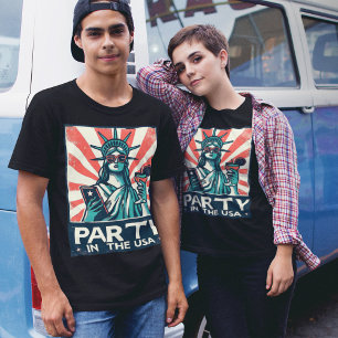 Party in der amerikanischen Freiheitsstatue am 4.  T-Shirt