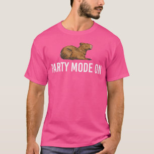 Party-Modus auf der sonnigen Capybara T-Shirt