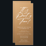 Party Time 40. Geburtstag Party Einfache Eleganz Einladung<br><div class="desc">Es ist Party Time 40th 40th Birthday Party Simple Elegant Invitation Invite bietet ein minimalistisches Design mit dem Text "It's Party Time!" in modernen weißen Kalligraphieskripttypografie und personalisiert unten mit Ihrem eigenen Text. Der bearbeitbare Schriftart kann mit braunem Hintergrund verändert werden. Entworfen von © Evco Studio www.zazzle.com/store/evcostudio</div>
