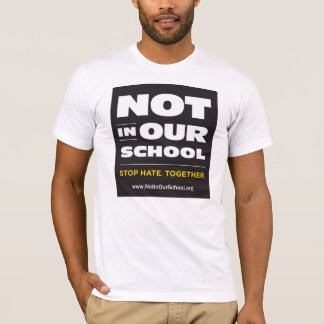 Pas dans notre T-shirt de base d'école (unisexe)