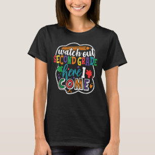 Pass auf die zweite Klasse auf, ich komme zurück z T-Shirt