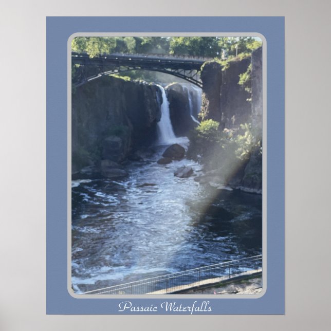 Passaiisches Wasserfall-Poster Poster (Vorne)