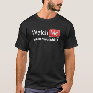 Passen Sie mich auf YouTube auf (grundlegend) T-Shirt