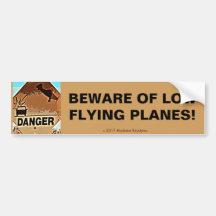 PASSEN SIE VON DEN NIEDRIGEN FLIEGEN-FLUGZEUGE
