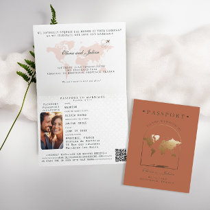 Passport Boho Arch Terracotta Hochzeit in Urlaubso Einladung