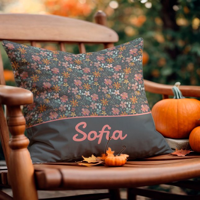 Pastel Aquarell Blume boho grau Kissen (Von Creator hochgeladen)