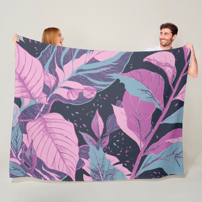 Pastel-Blätter auf dunklem Hintergrund Fleecedecke (Beispiel)