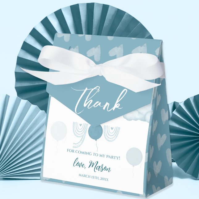 Pastel Blue Balloon & Cloud Boy Birthday Geschenkschachtel (Von Creator hochgeladen)