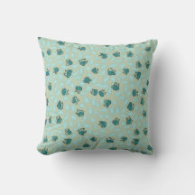 Pastel Blue Bunnies und Sky Blue Carrots auf Baumw