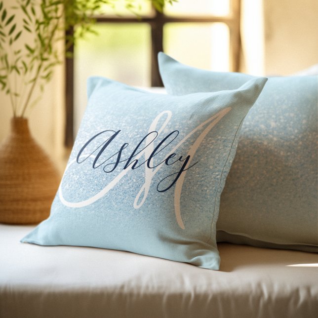 Pastel Blue Edge Ombre Glitzer Monogram Kissen (Pastel Blue Edge Ombre Glitter Monogram Throw Pillow)