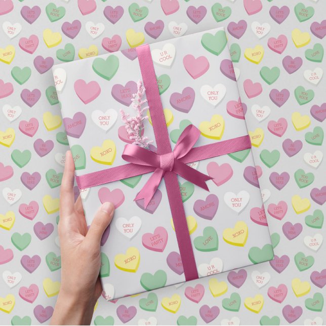 Pastel Custom Conversation Candy Hearts Gift Wrap Geschenkpapier (cute pattern of Valentine's Day gift wrap pastel conversation hearts with custom personalized text)