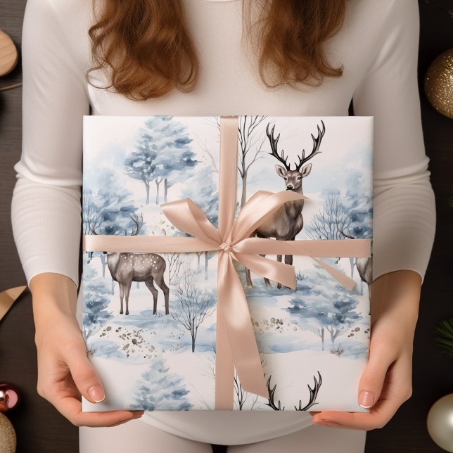 Pastel Deer Watercolor Sage Green Winter Geschenkpapier (Von Creator hochgeladen)
