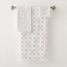 Pastel Floral Tile Pattern with Soft Colors Badhandtuch Set