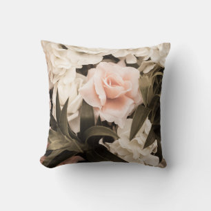 Pastel Floral Vintag: Zeitlose Eleganz Kissen