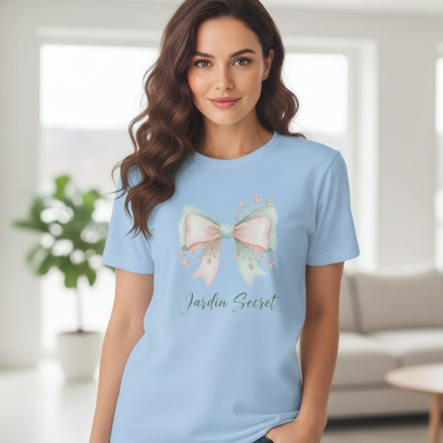 Pastel Garden Bow T-Shirt (Von Creator hochgeladen)