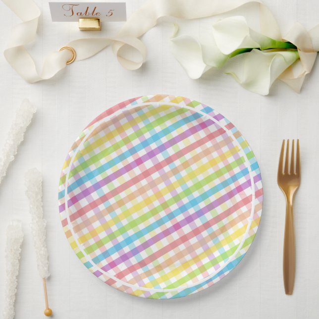 Pastel Gingham Rainbow Baby Shower White Pappteller (Hochzeit)