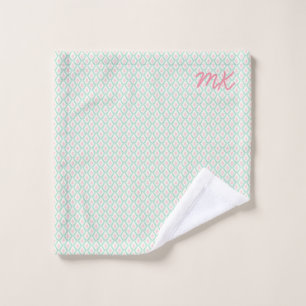 Pastel Girly Green & Pink Muster mit Initialen Waschlappen