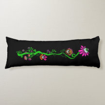 Pastel Goth Alien Floral Reversible Körperkissen