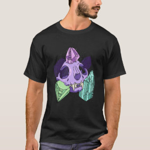 Pastel-Goth-Katzen-Schädel mit Kristallen Gesteins T-Shirt