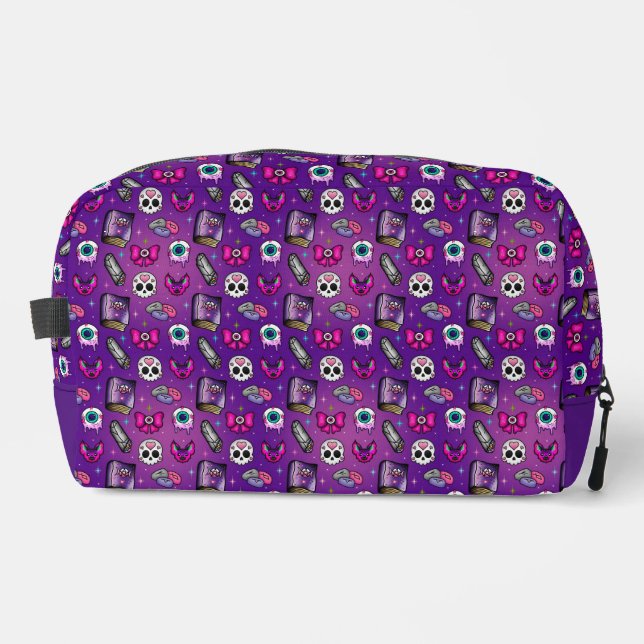 Pastel Goth - Witchy - Lila Halloween Waschbeutel (Vorderseite)