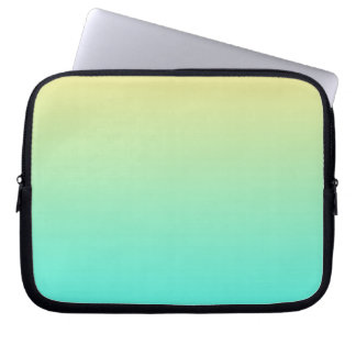 Pastel Gradient Hintergrund Türkis Gelb Laptopschutzhülle