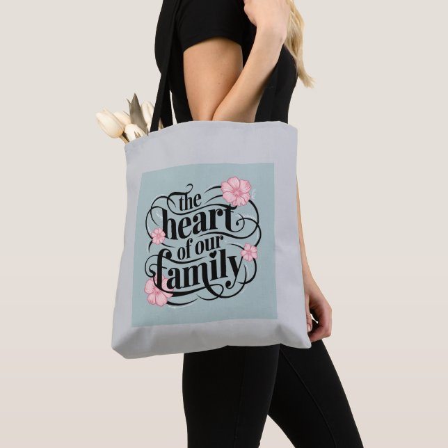 Pastel Gray Heartfelt Familienangebot Tasche (Von Nahem)