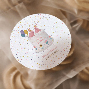 Pastel-Hasen-Zwillinge 1. Geburtstagsfeier Runder Aufkleber