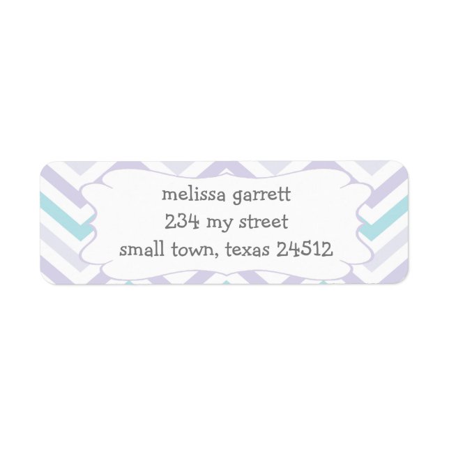 Pastel Lavender und Aqua Zig Zag Baby (Vorne)