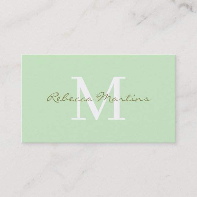 Pastel light green minimalist monogram visitenkarte (Vorderseite)