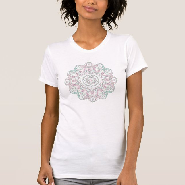 Pastel Mandala Geometric Design T-Shirt (Vorderseite)