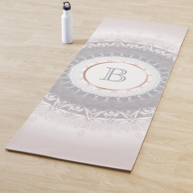 Pastel Mandala Rose Gold Monogram Yogamatte (Beispiel)