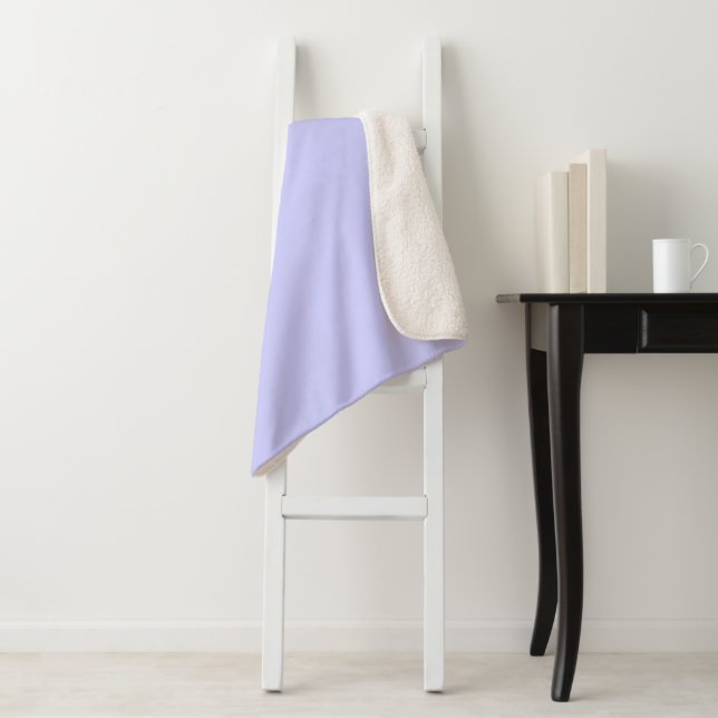 Pastel Periwinkle Farbe | Classic | elegant Sherpadecke (Beispiel)
