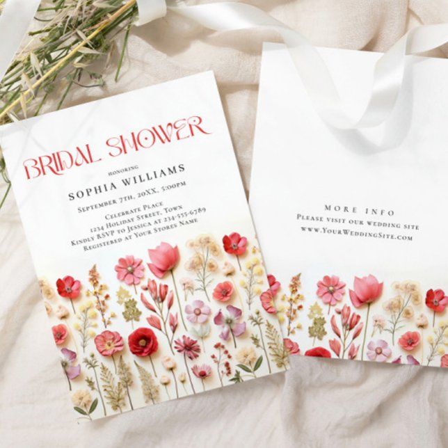 Pastel Pink Boho Wilde Blume Brautparty Einladung (Von Creator hochgeladen)