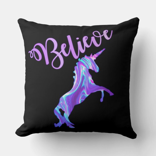 Pastel Rainbow Glauben Unicorn Kissen (Vorderseite)