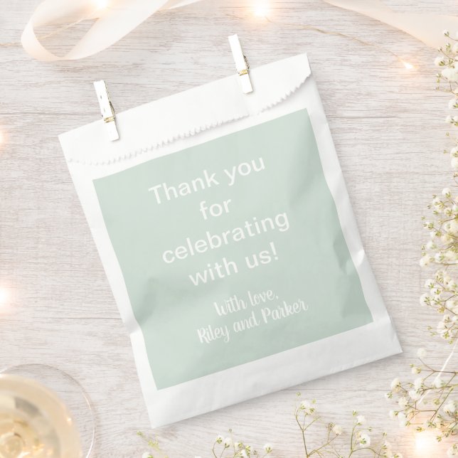 Pastel Sage Green Geschenktütchen (Ausgeschnitten)