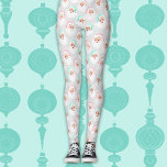 Pastel Santa Claus Faces Vintage Weihnachten Leggings<br><div class="desc">Der Vintage Aufdruck dieser Leggings zeigt Retro-Illustrationen von Santa Claus-Gesichtern, die in hübschem, grün und pastellrosa Weihnachtsmannmützen Set gekleidet sind, vor einem gemusterten taubengrauen Hintergrund.</div>