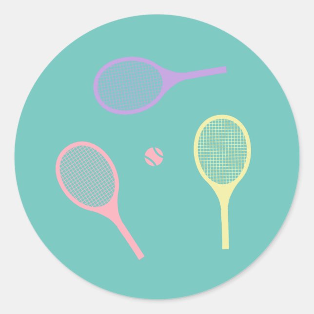 Pastel Tennis Rackets mit Tennisball auf Grün Runder Aufkleber (Vorderseite)