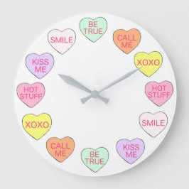 Pastel Valentine's Day Candy Conversation Hört Große Wanduhr
