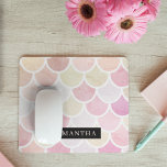 Pastel Watercolor Mermaid-Skalenmuster mit Namen Mousepad<br><div class="desc">Pastel Watercolor Mermaid-Skalenmuster mit Namen</div>