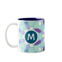 Pastell-Blumen-Mandala-Monogramm-Buchstaben-Design