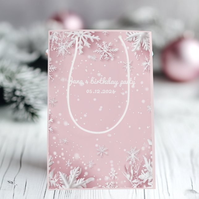 Pastell Pink Winter Wonderland Schneeflocke Mittlere Geschenktüte (Von Creator hochgeladen)