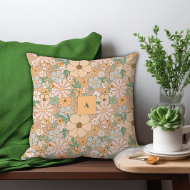 Pastellbeige Blumenmuster Monogramm Kissen