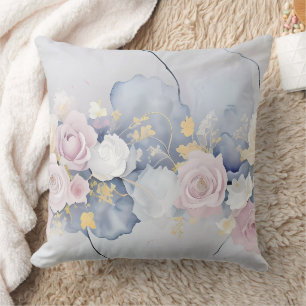 PASTELLBLAU MIT ROSA UND WEISSEN ROSENBLÜTEN KISSEN