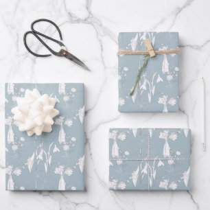 Pastellblaue Blumenvase mit Blüten   Geschenkpapier Set