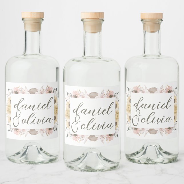 Pastellfarbenblumenhochzeit Alkoholflaschenetikett (Flaschen)