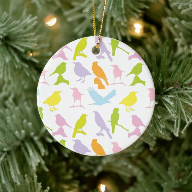 Pastellfarbene Varietät des Vogelmusters Keramik Ornament (Baum)