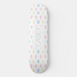Pastellfarbene Wolken Rosa Blau Gelb Modern. Skateboard