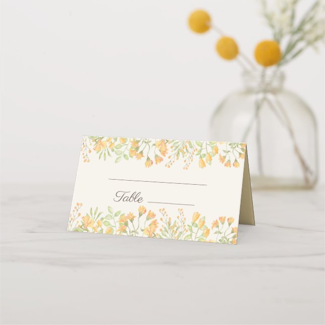 Pastellgelbe Aquarellfarben Hochzeitsempfang Platzkarte (Vorderseite)