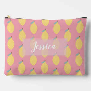 Pastellgelbe Zitronenmuster auf rosa Personalisier Zubehörtasche