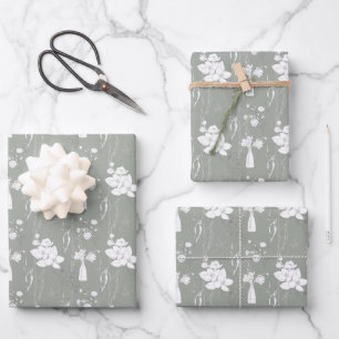 Pastellgraue Blumenvase mit Blüten und Blumen Geschenkpapier Set
